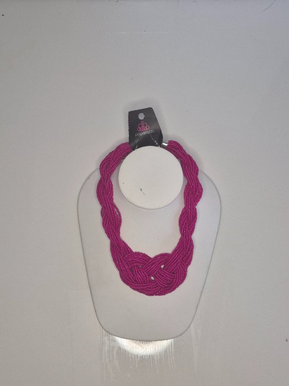 Paparazzi Necklace ~ A Standing Ovation - Pink
